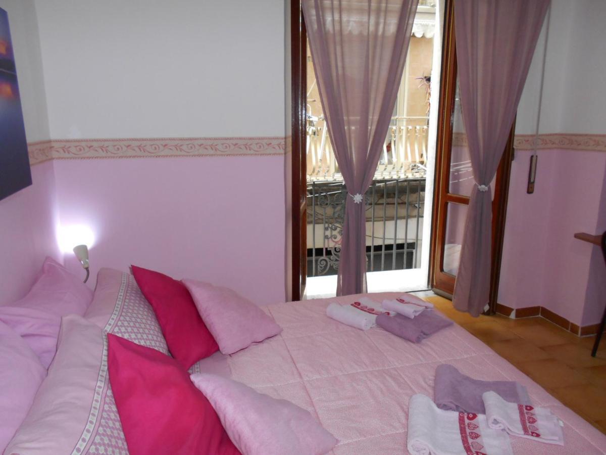 Robby'S House Bed & Breakfast Vico Equense Εξωτερικό φωτογραφία
